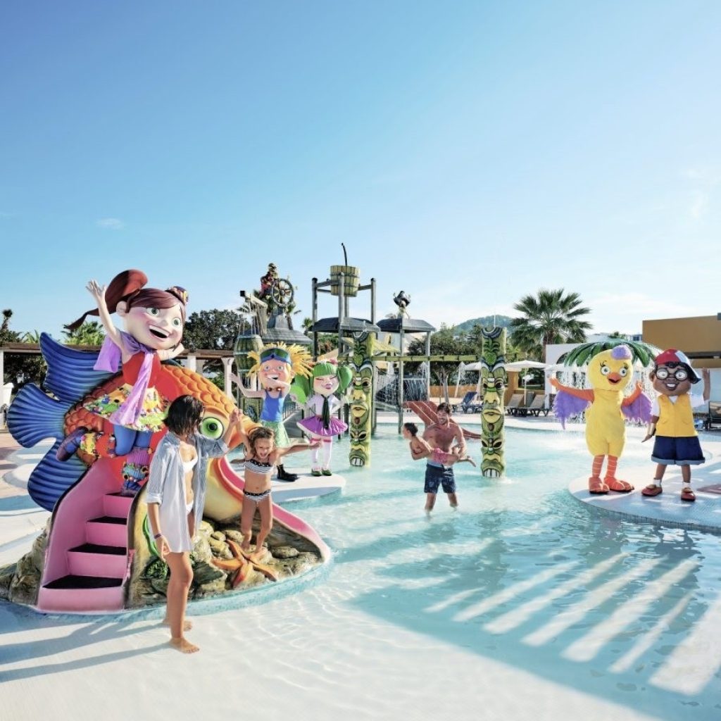 hoteles-recomendados-para-niños-en-ibiza-2